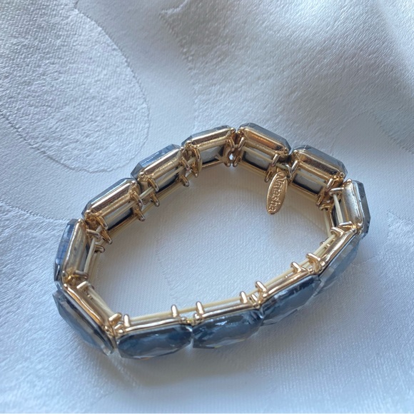 Natasha Bracelet (Stretchable) - Picture 1 of 4